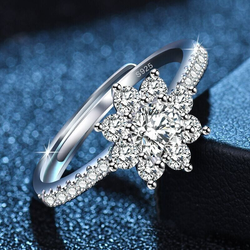Crystal Snowflake Ring – 925 Sterling Silver
