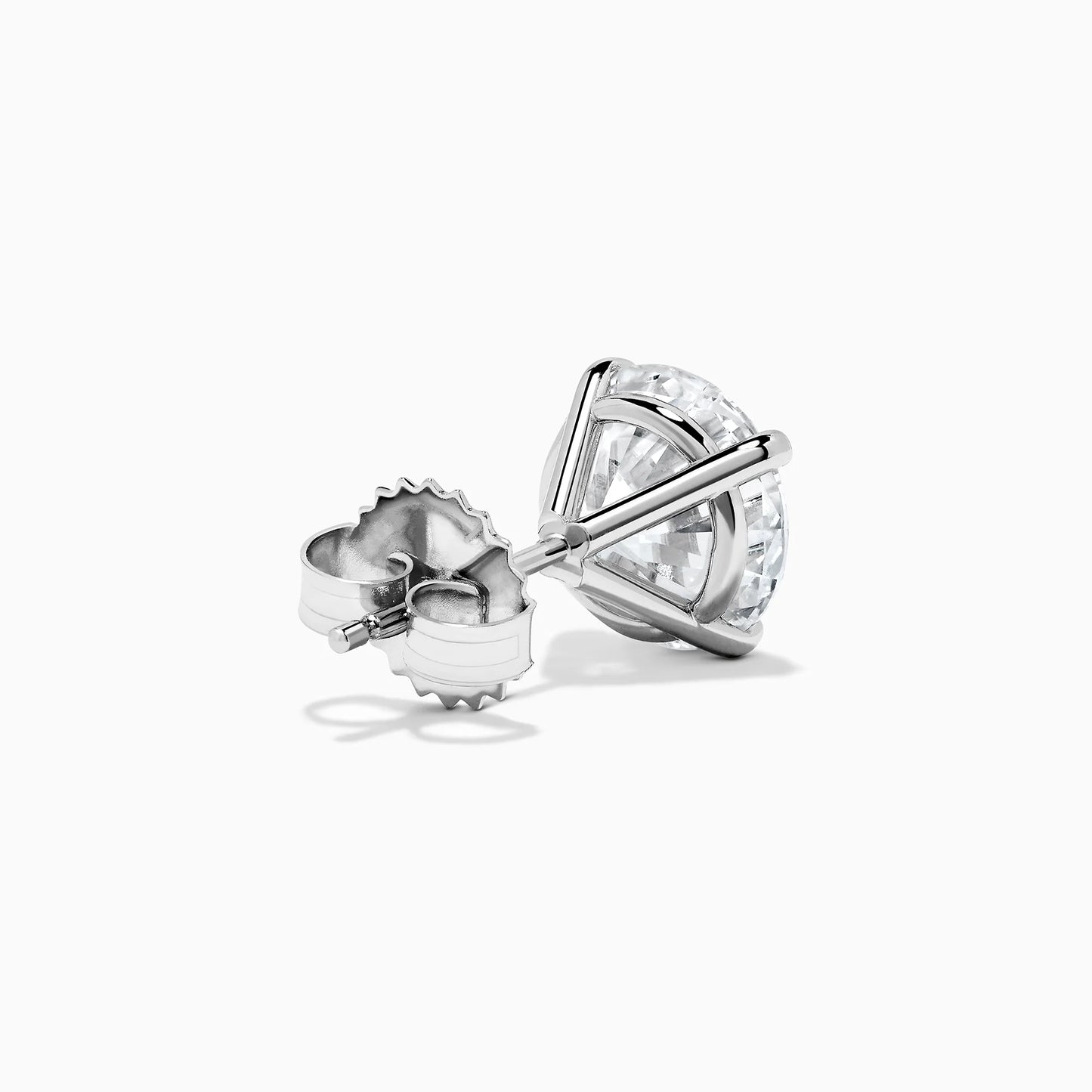 4Tcw Royal Sparkle Studs – Effortless Glamour