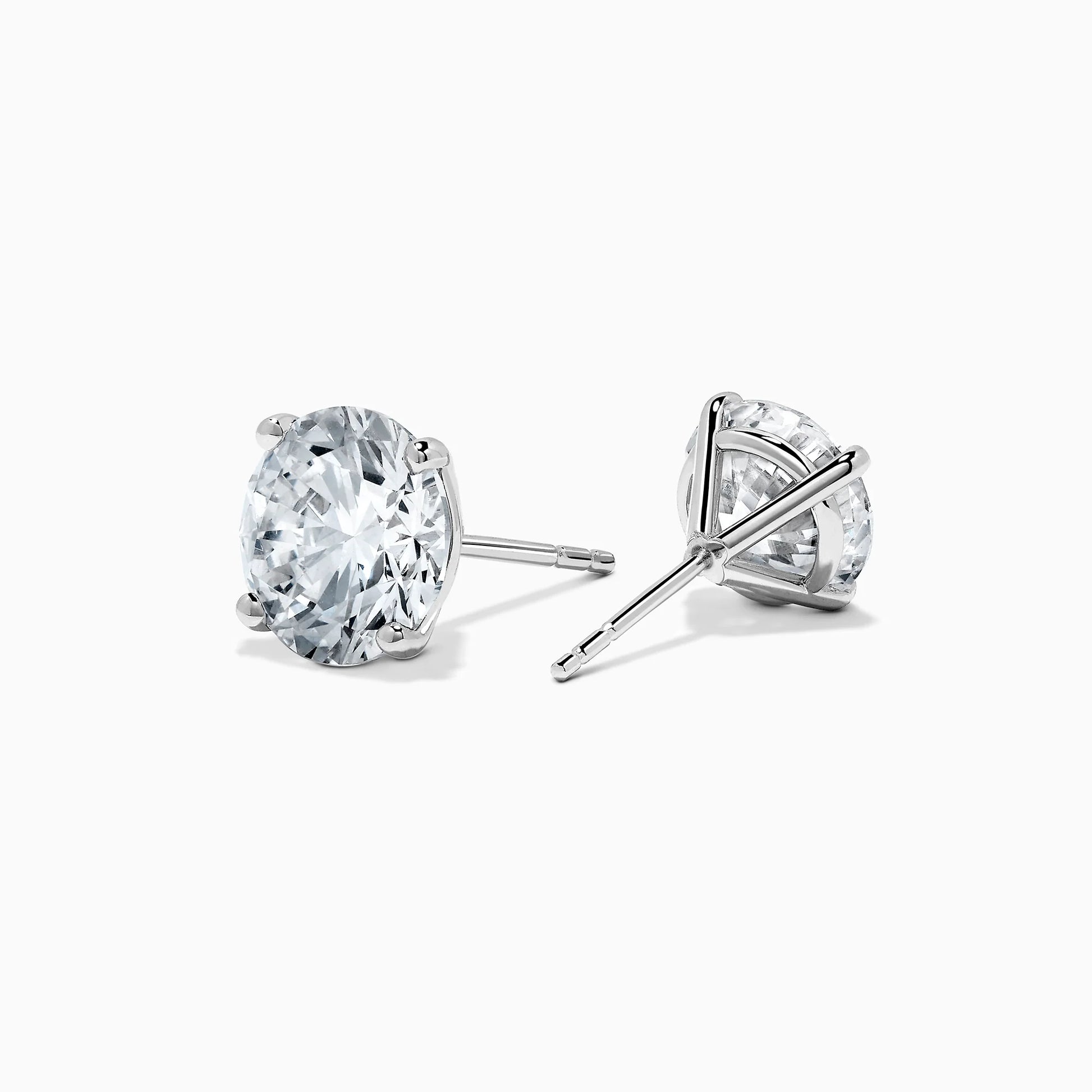 4Tcw Royal Sparkle Studs – Effortless Glamour